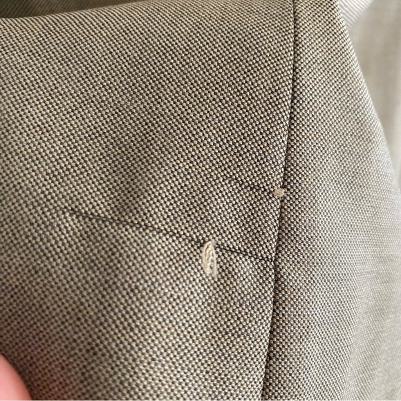 MaxMara beige Virgin Wool 2 button blazer - Picture 7 of 15